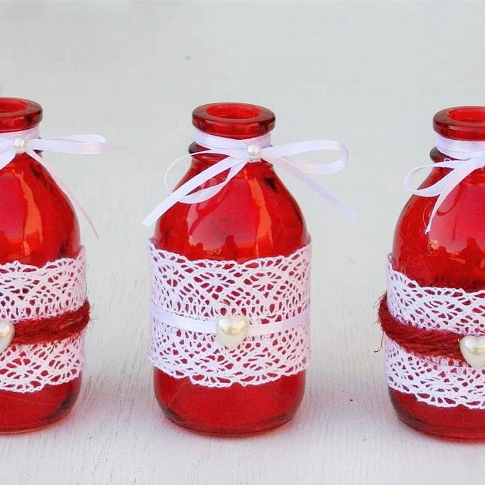 Tischdeko mit 3 roten Glasvasen 11 cm