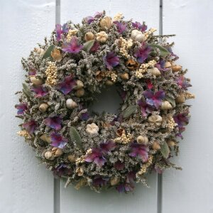 Türkranz Statice und Naturmaterialien lila 30 cm
