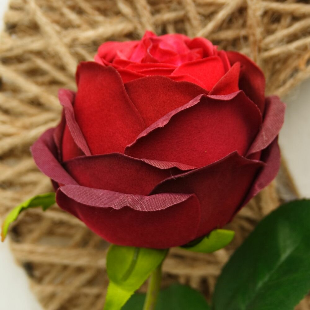 Hochwertige künstliche rote Rose Seidenblumen cm 45