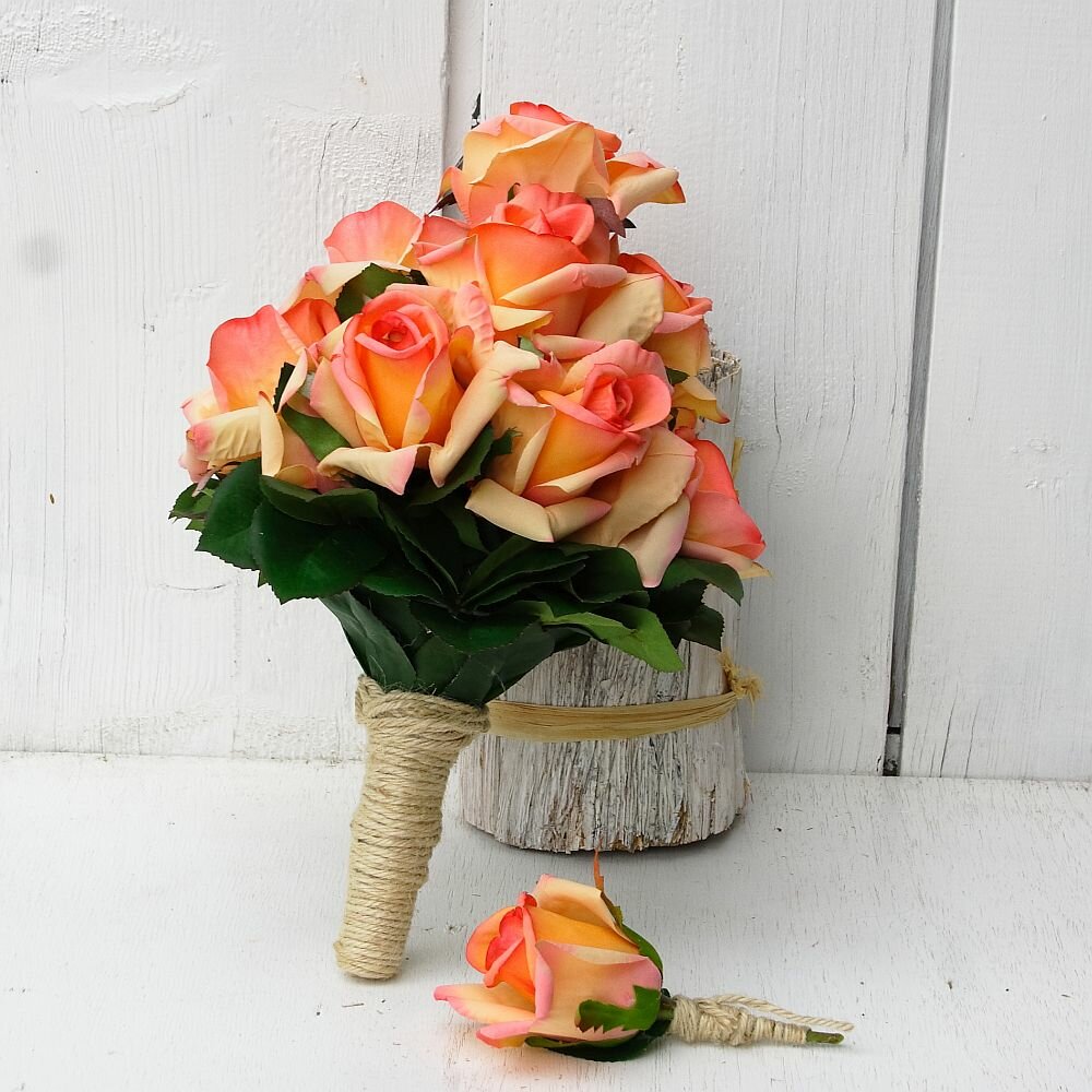 Brautstrauß Biedermeier + Bräutigamanstecker mit lachs orange Rosen