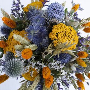 Trockenblumenstrauß "Blauer Disteltraum" Blumenstrauß mit blauen Disteln