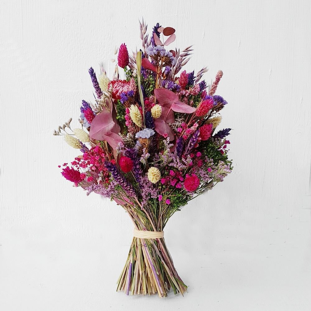 Trockenblumenstrauß "Bunter Blütentraum" in lila und pink