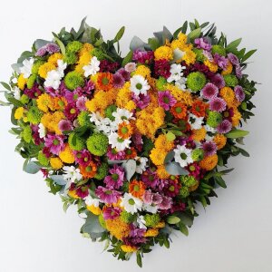 Trauerherz Santini mit Pistazie, Eukalyptus & Islandmoos